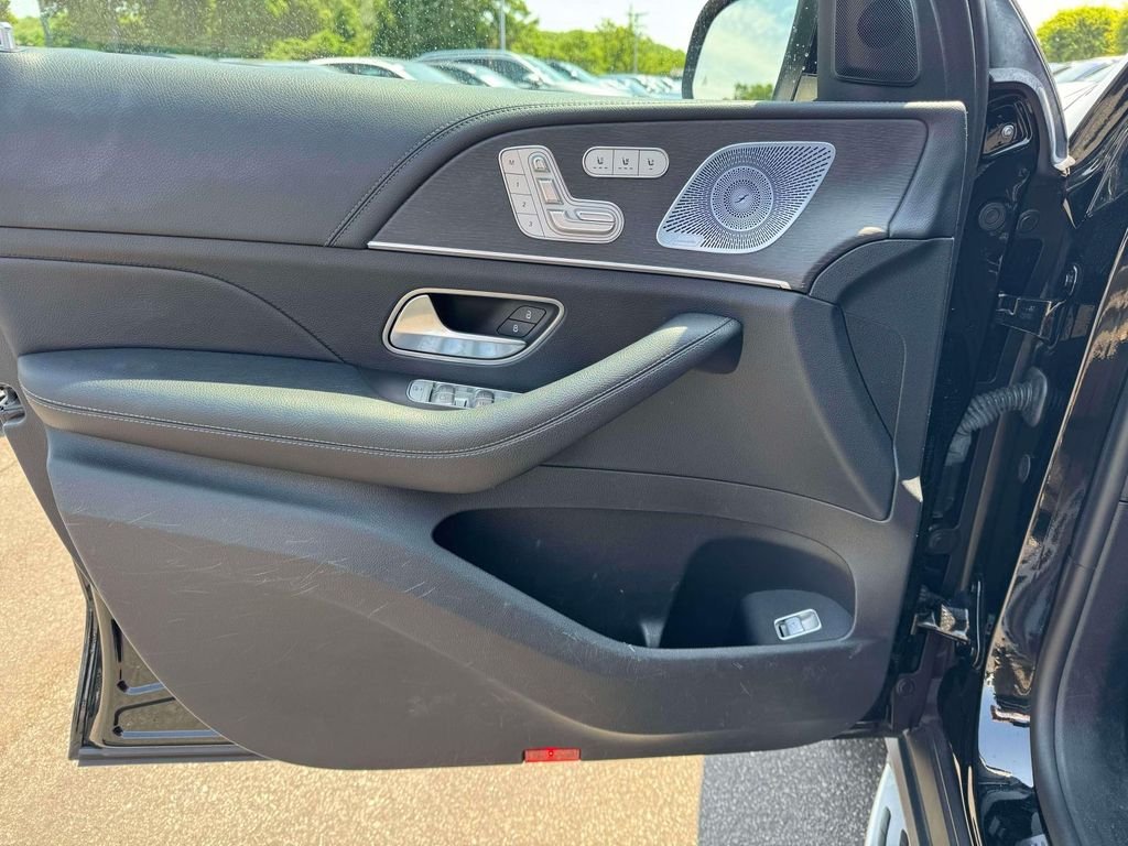 Certified Used 2020 Black Mercedes-Benz GLS 450 image 18