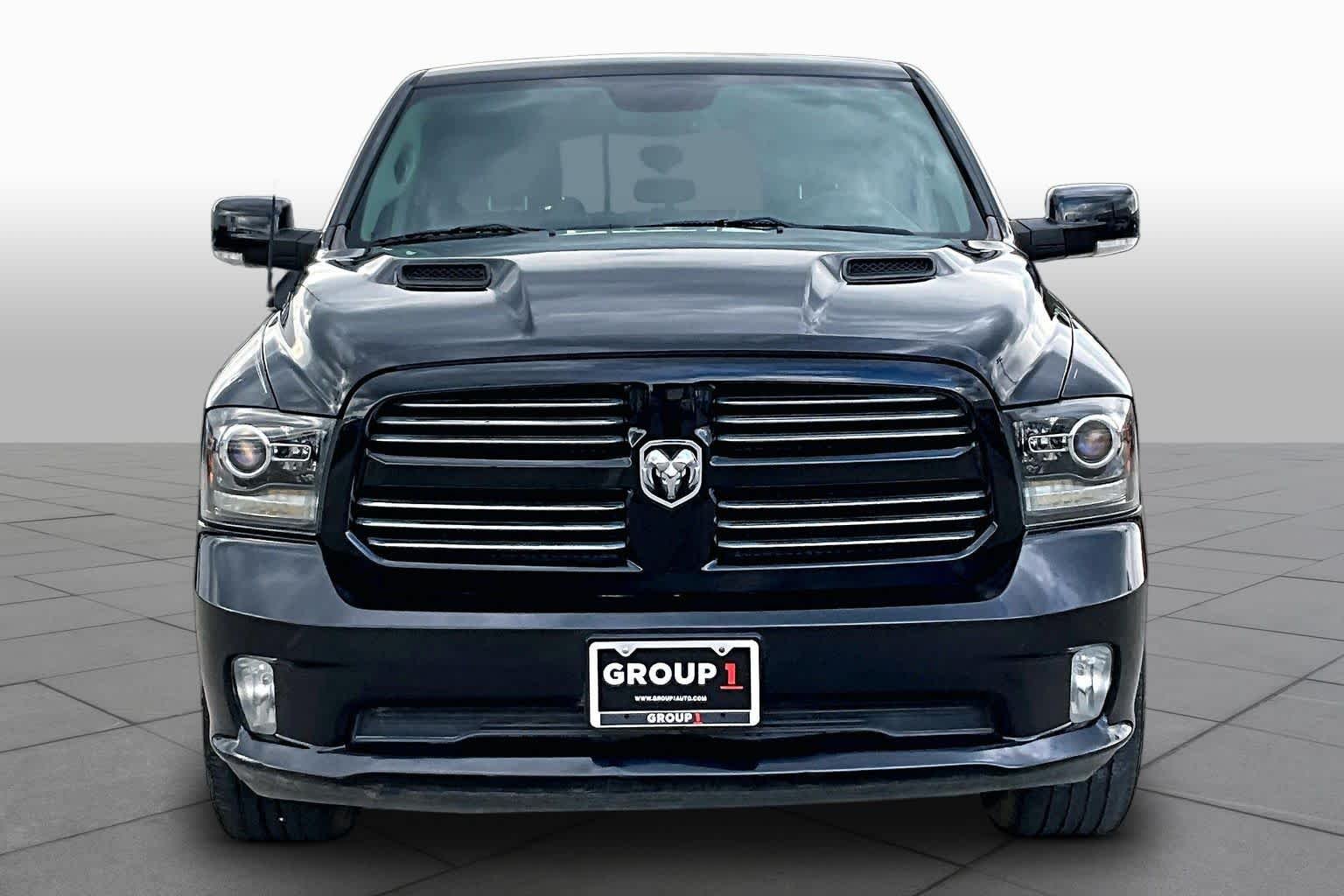 Used 2017 Brilliant Black Crystal Pearlcoat Ram Sport image 4