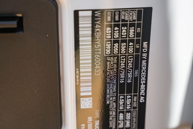 New 2026 Arctic White Mercedes-Benz Cargo 144 WB image 33