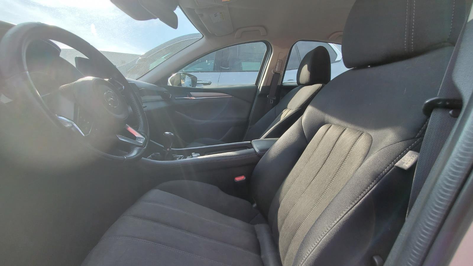 Used 2018 Snowflake White Pearl Mica Mazda Sport image 3