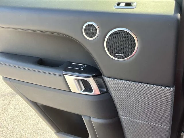 Used 2020 Gray Land Rover HSE Dynamic image 20