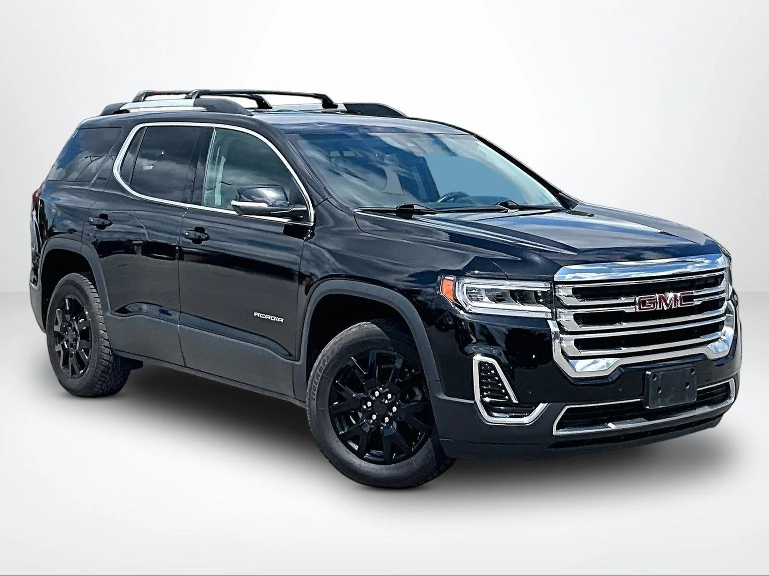 Used 2022 Black GMC SLE image 13