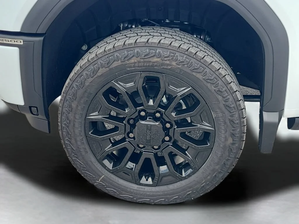 New 2026 Glacier White Tricoat GMC Denali Ultimate image 28