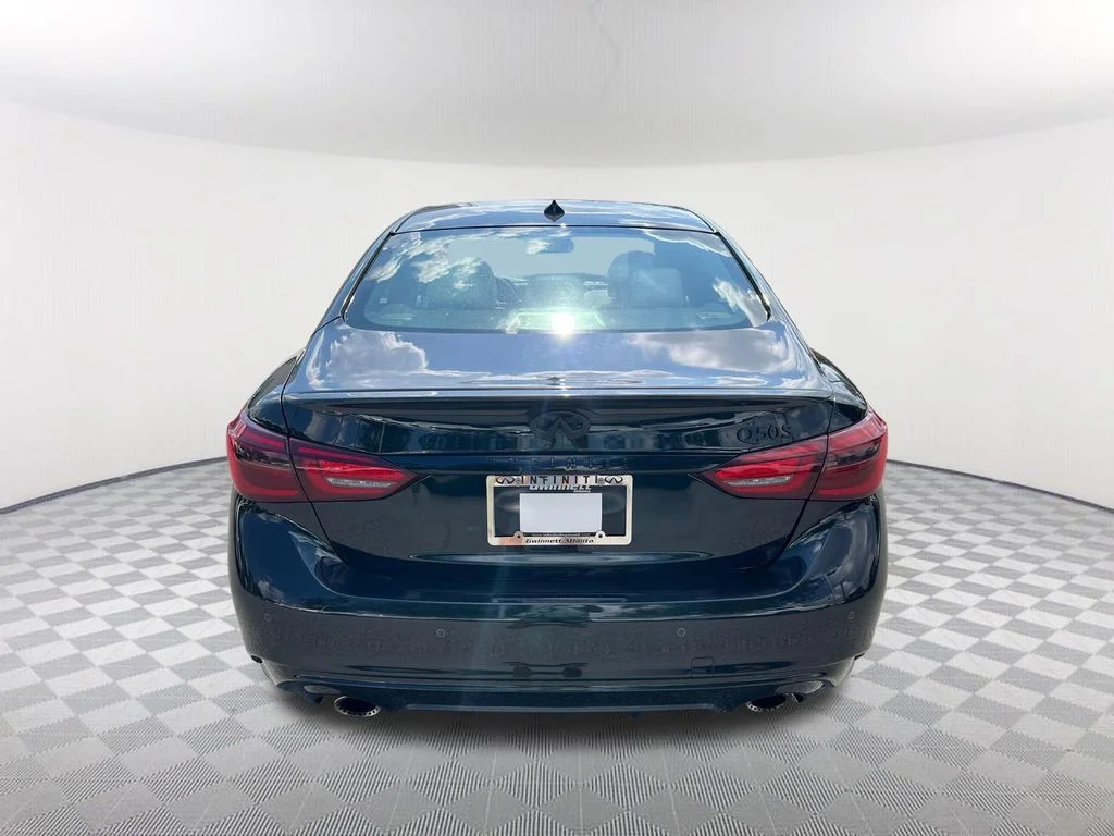 Used 2023 Black INFINITI Red Sport 400 image 6