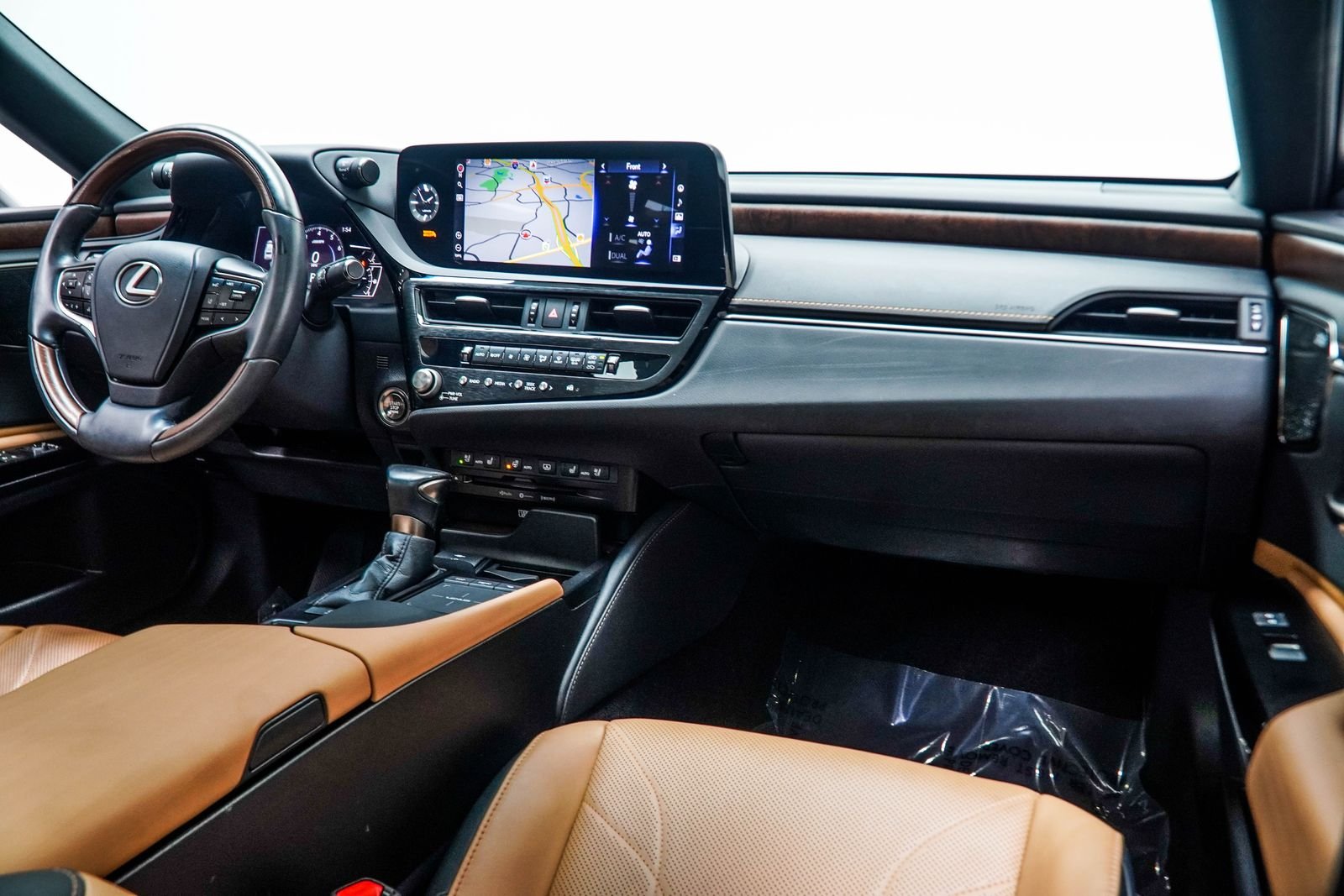 Used 2022 White Lexus 350 Ultra Luxury image 22