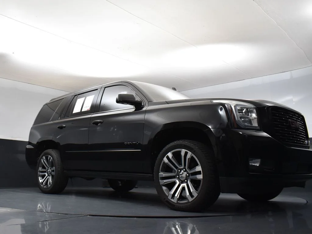 Used 2019 Black GMC Denali image 32