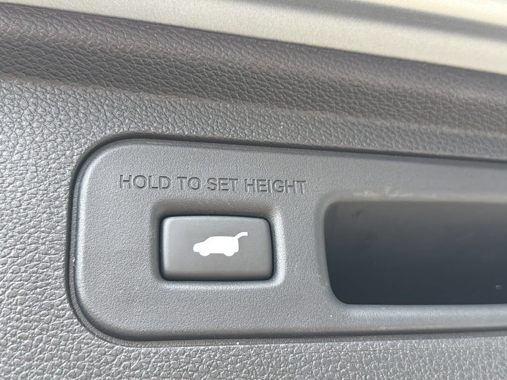 2025 Honda Odyssey Touring - Photo 15