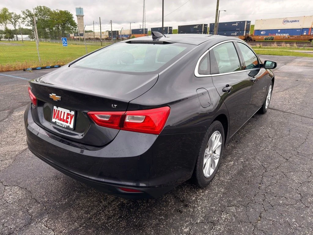 Used 2023 Gray Chevrolet LT image 10