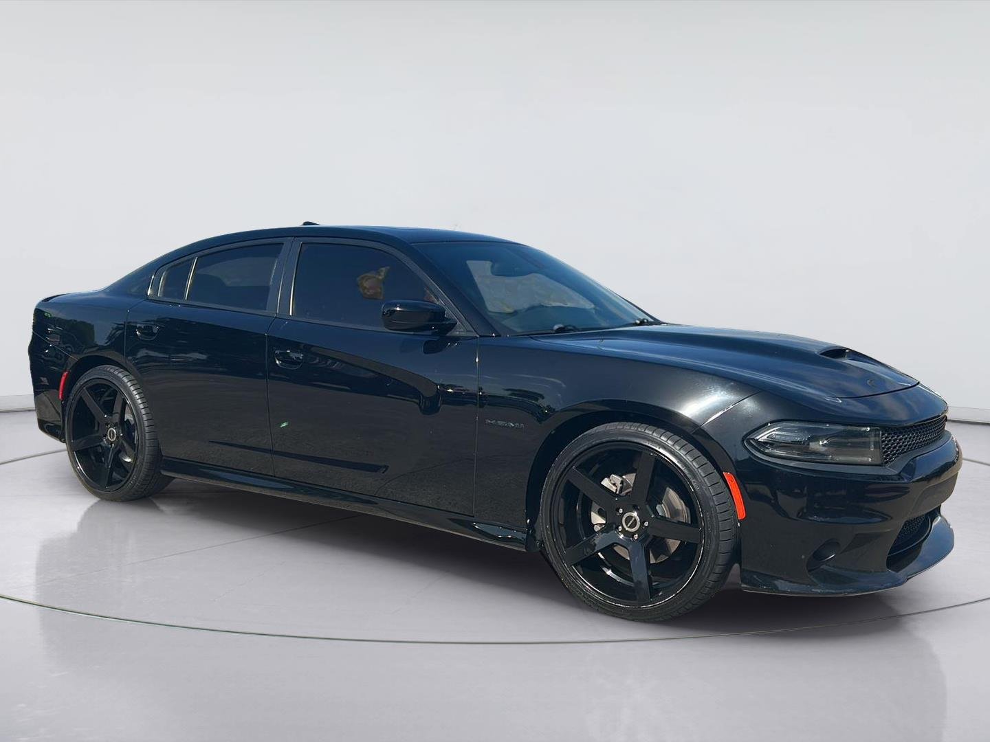 Used 2022 Pitch Black Clearcoat Dodge R/T image 1