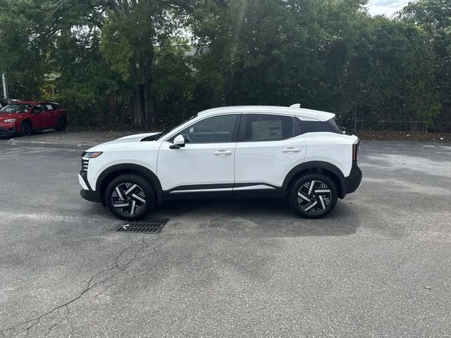Used 2025 White Nissan SV image 8