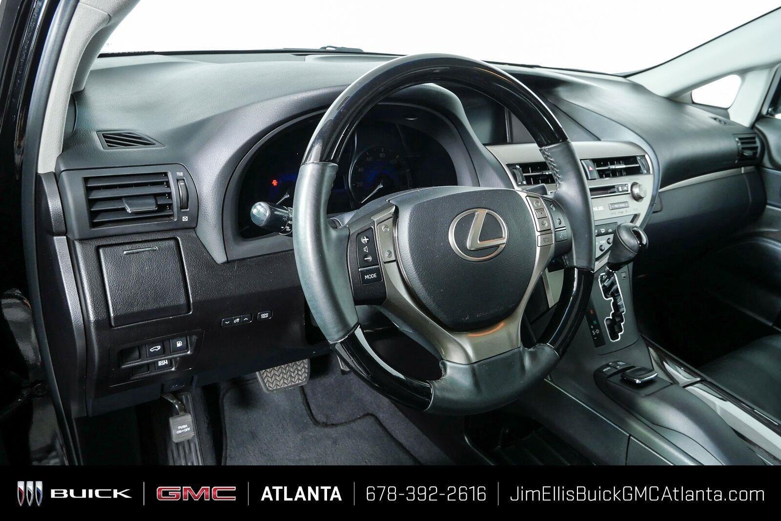 Used 2015 Obsidian Lexus  image 4