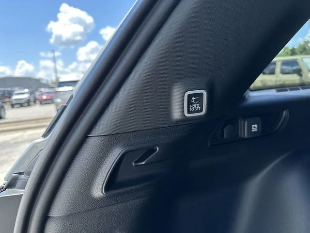 2025 Jeep Grand Cherokee Limited - Photo 11
