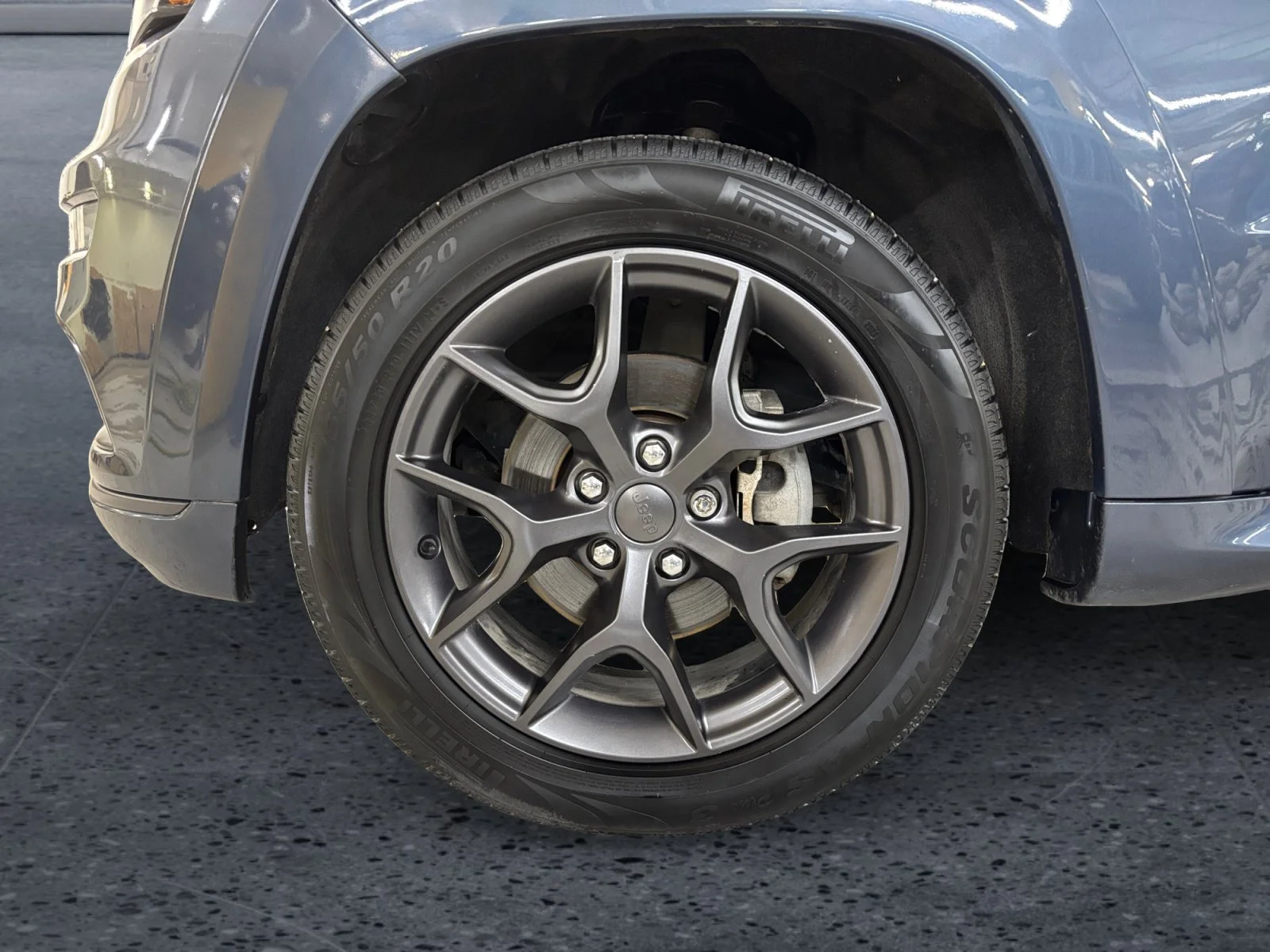 Used 2019 Blue Jeep Limited X image 9