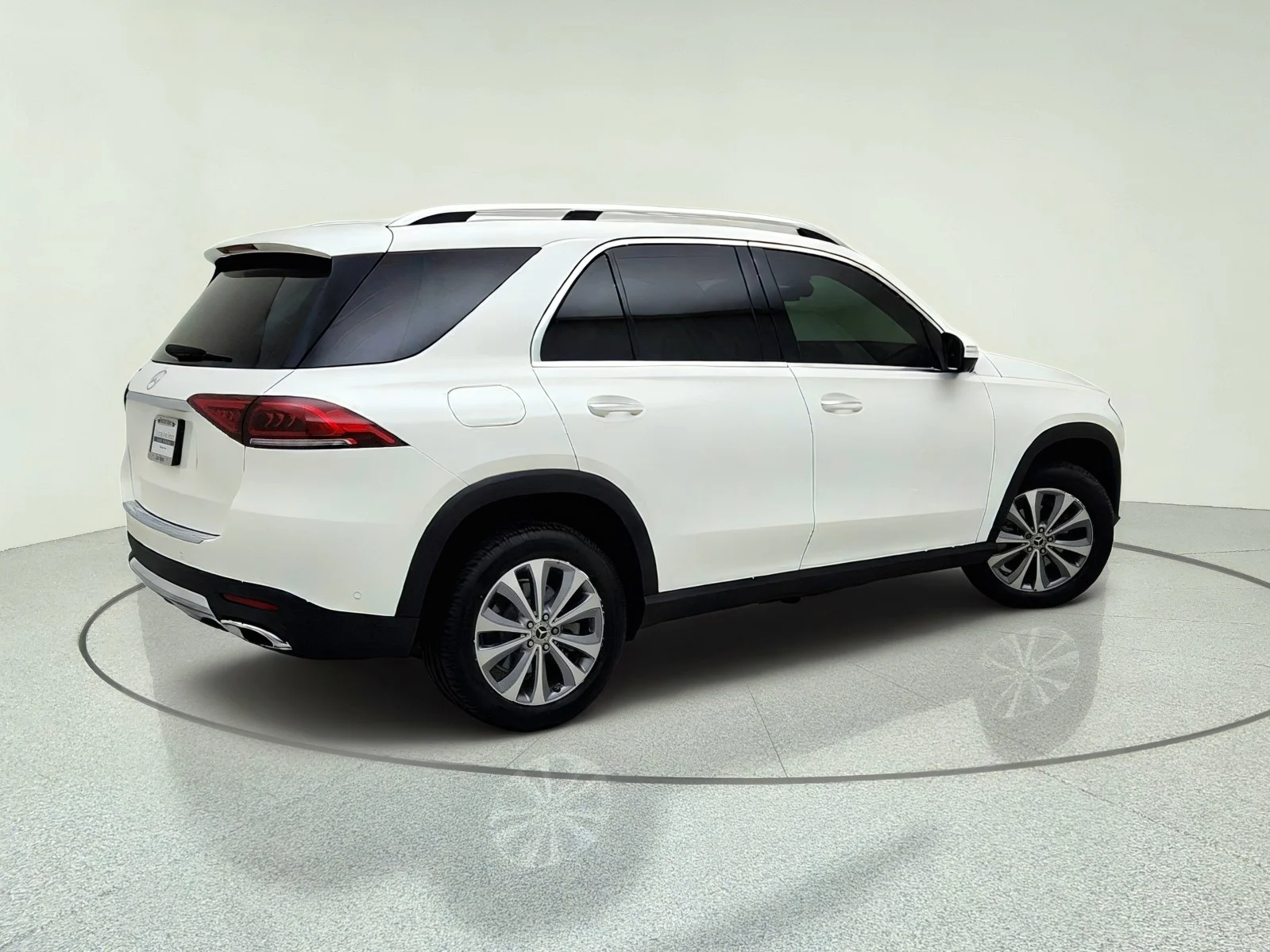 Certified Used 2022 Polar White Mercedes-Benz GLE 350 image 8