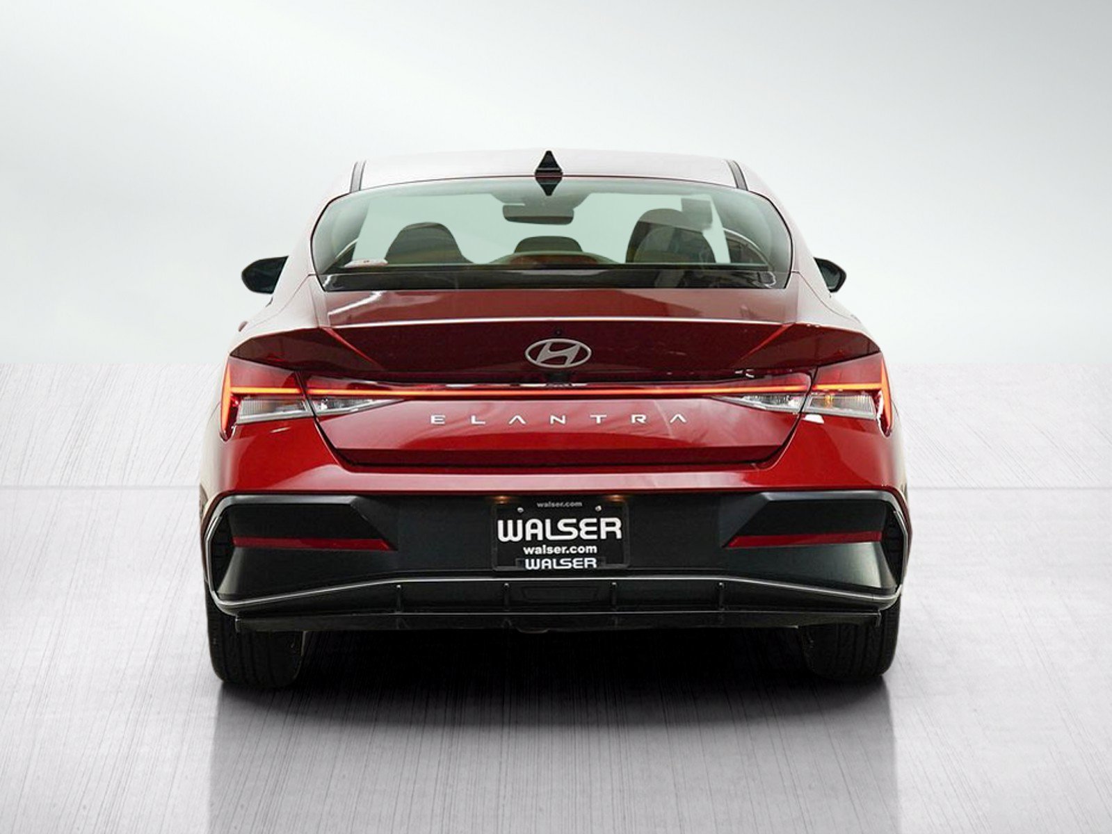 Used 2025 Ultimate Red Hyundai SEL Convenience IVT image 5