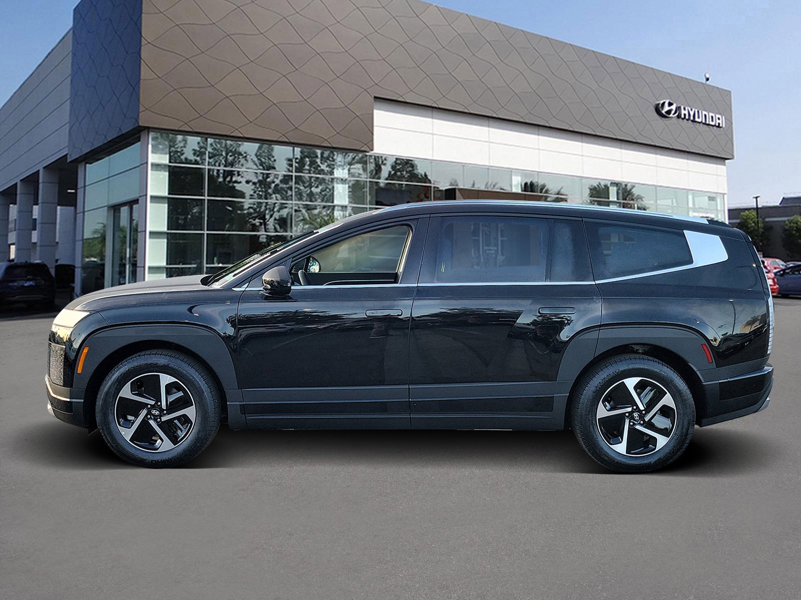 Certified 2026 Hyundai IONIQ 9 SE with VIN 7YAMTFS33TY009857 for sale in Cerritos, CA