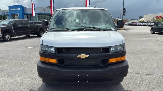 2025 Chevrolet Express Cargo Work Van - Photo 9