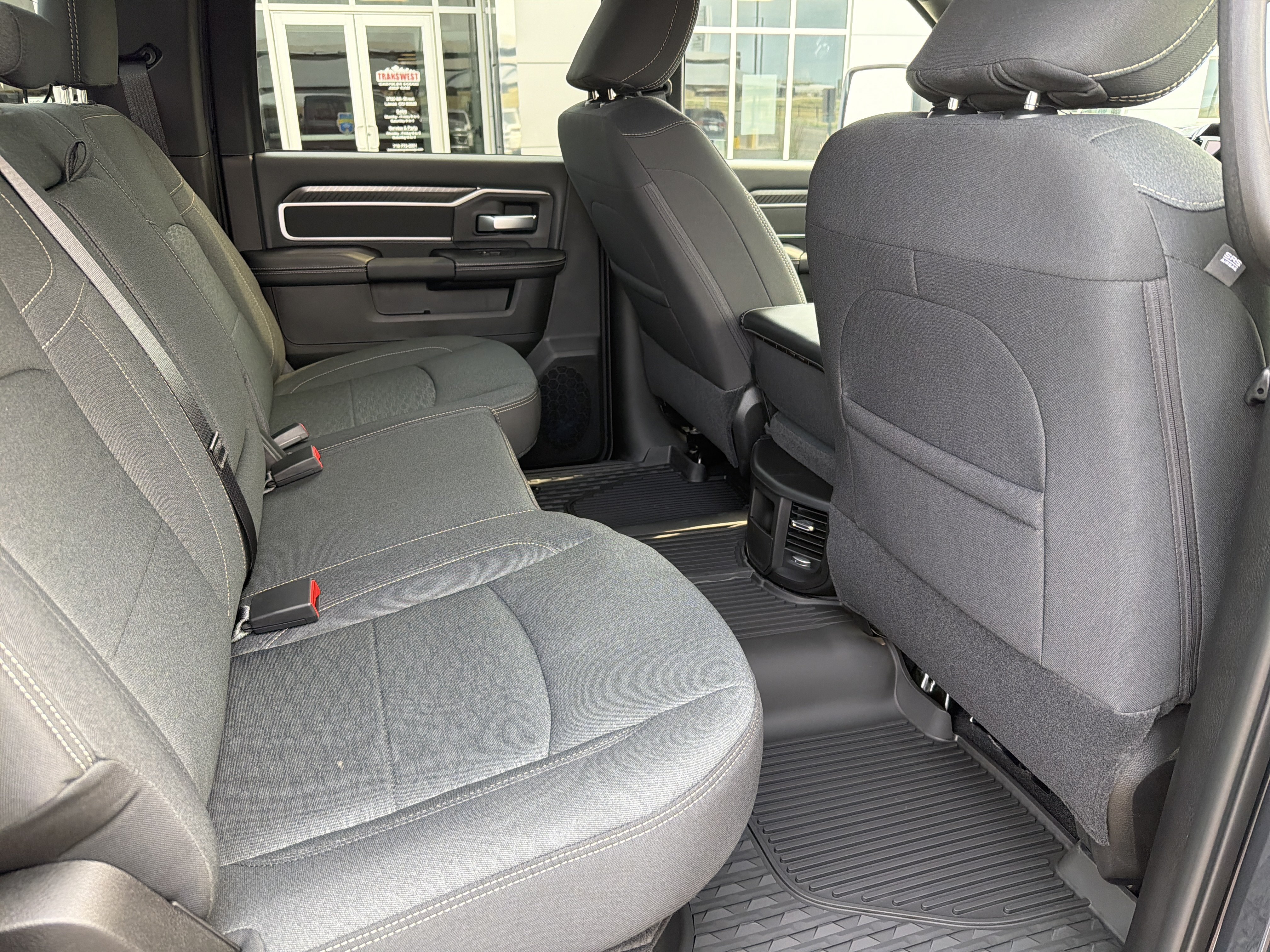 2026 RAM 2500 Big Horn - Photo 10