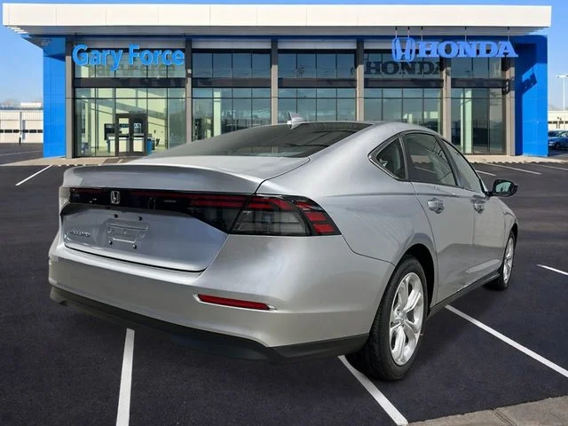 New 2026 Solar Silver Metallic Honda LX image 5