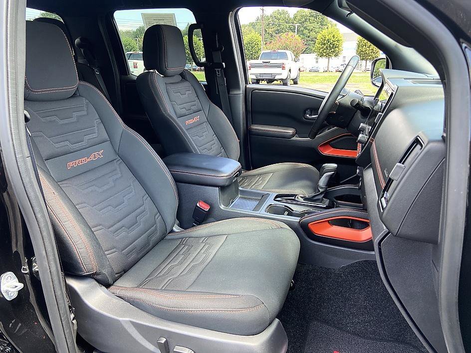 Used 2025 Super Black Nissan PRO-4X image 17