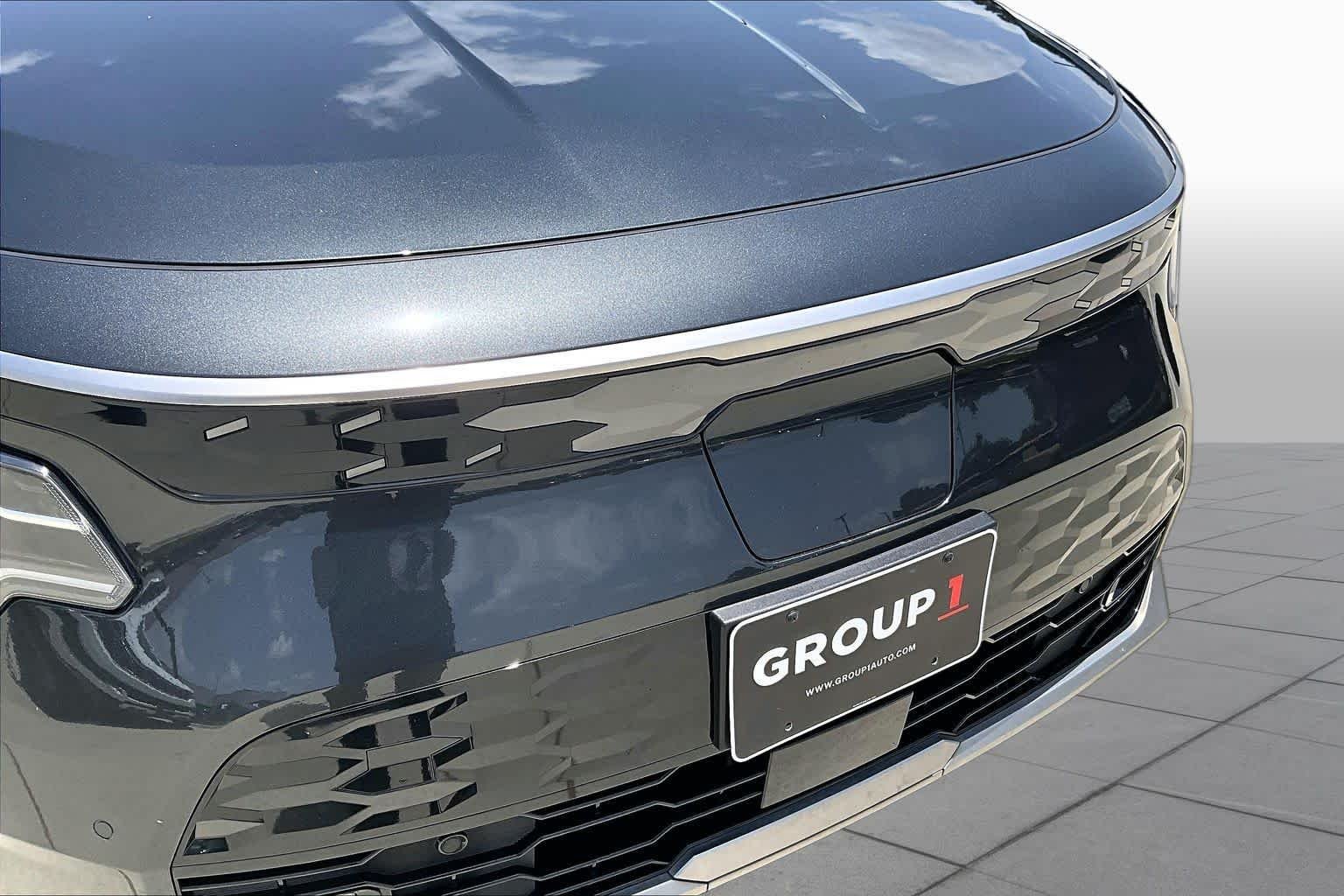 Certified Used 2023 Graphite Gray Kia Wave image 27