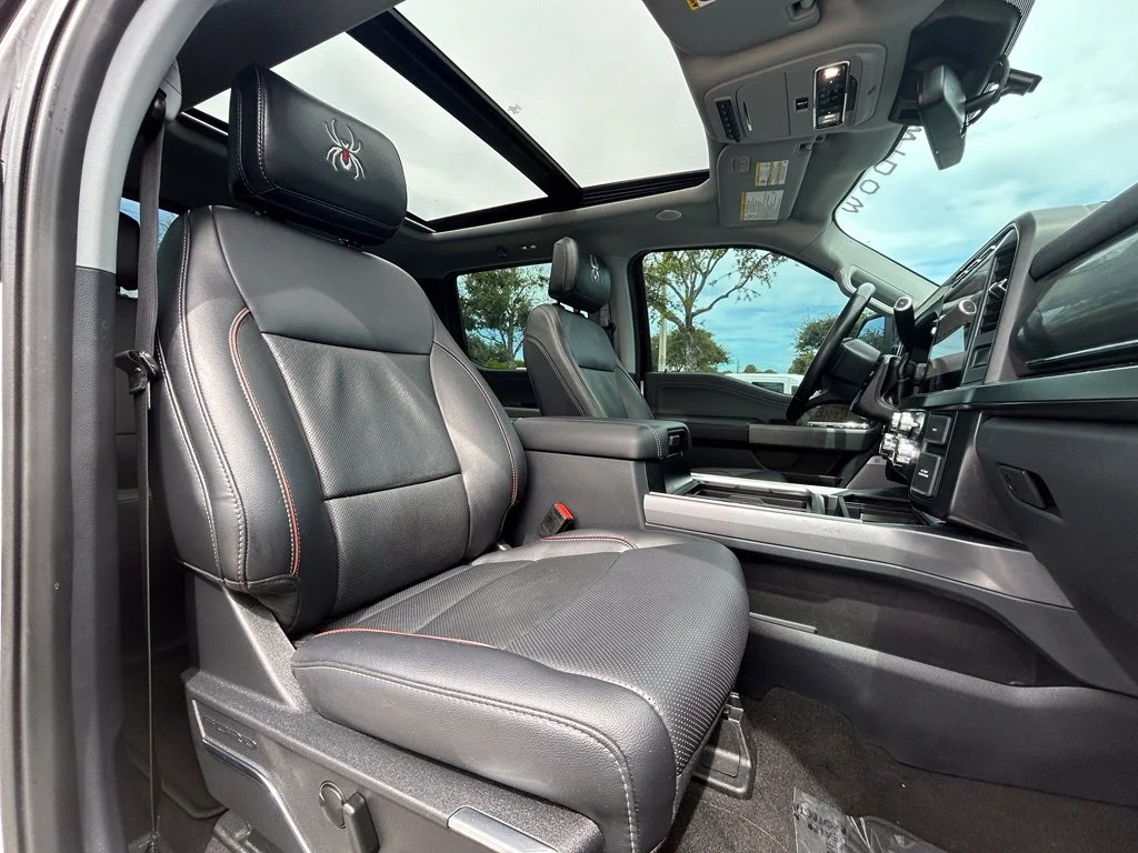 Used 2024 Oxford White Ford LARIAT LIFTED BLACK WIDOW PKG image 32
