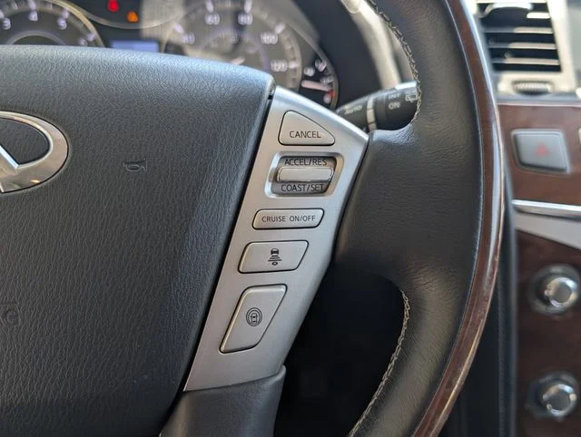 Used 2019 Black Obsidian INFINITI LUXE image 15