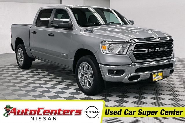 2023 RAM 1500 Big Horn/Lone Star 4x4 Crew Cab 5'7's photo