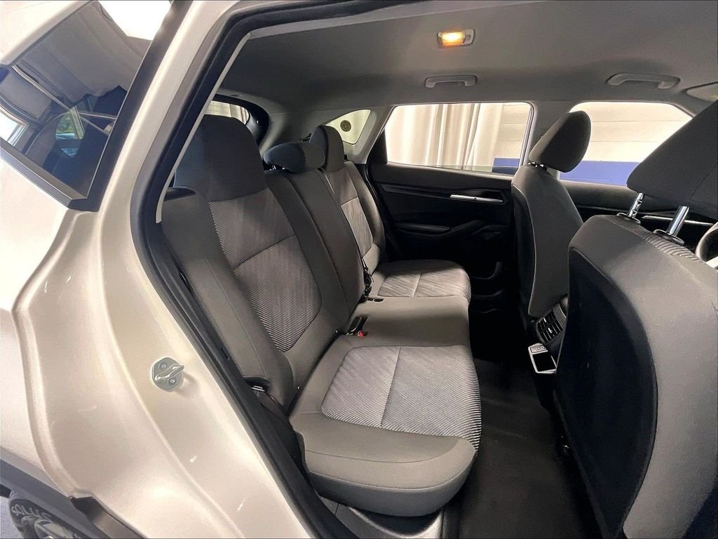 Used 2024 White Kia LX image 16