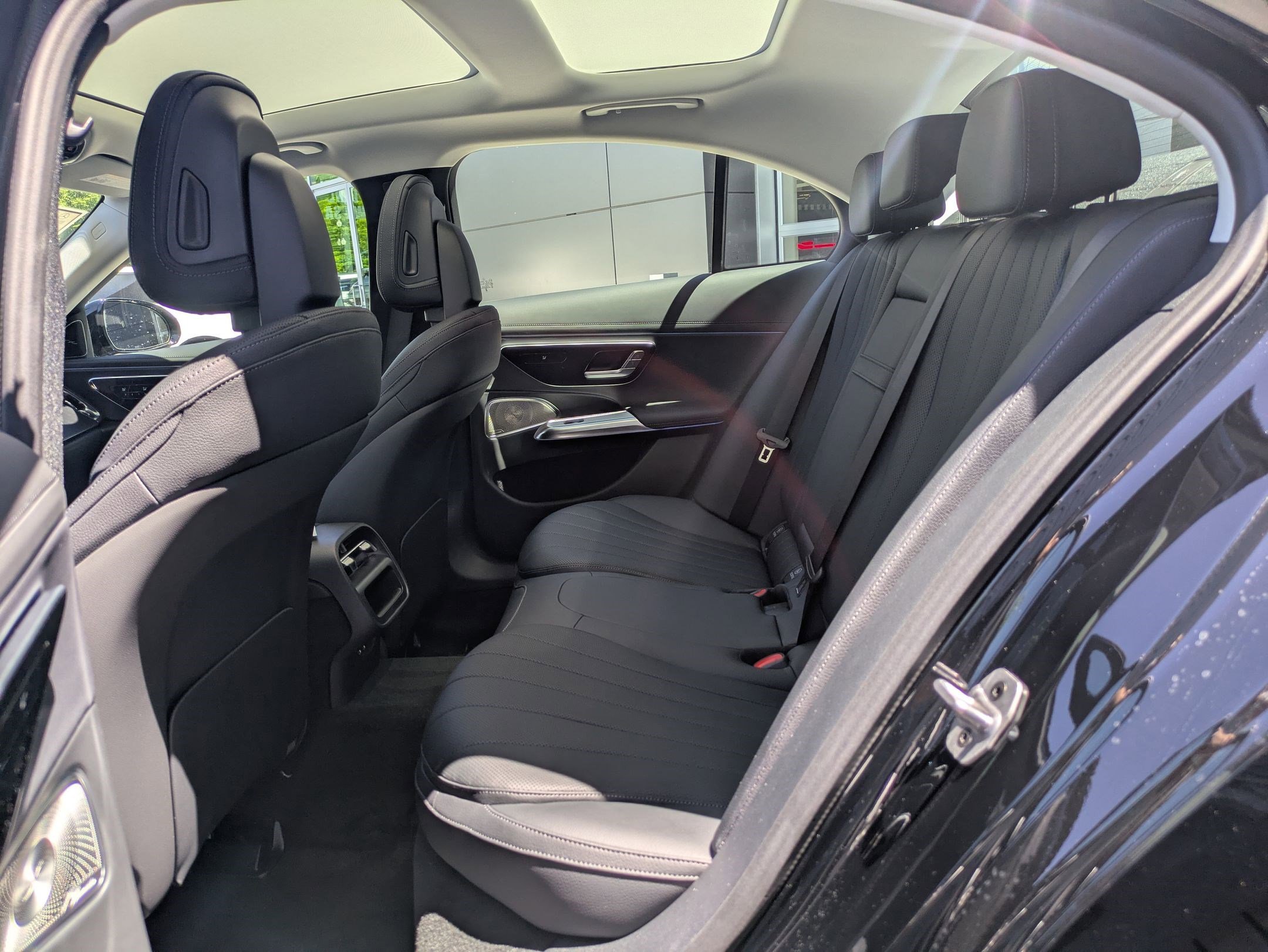 New 2026 Black Mercedes-Benz E 450 image 32