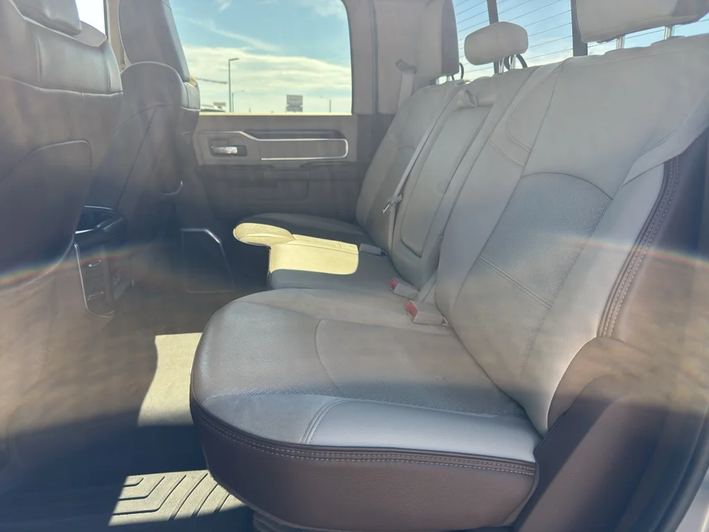 Used 2022 Billet Silver Metallic Clearcoat Ram Laramie image 17