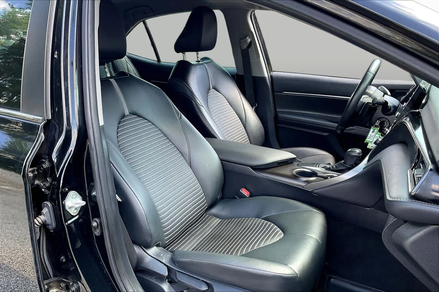 Used 2024 Midnight Black Metallic Toyota SE Nightshade image 9