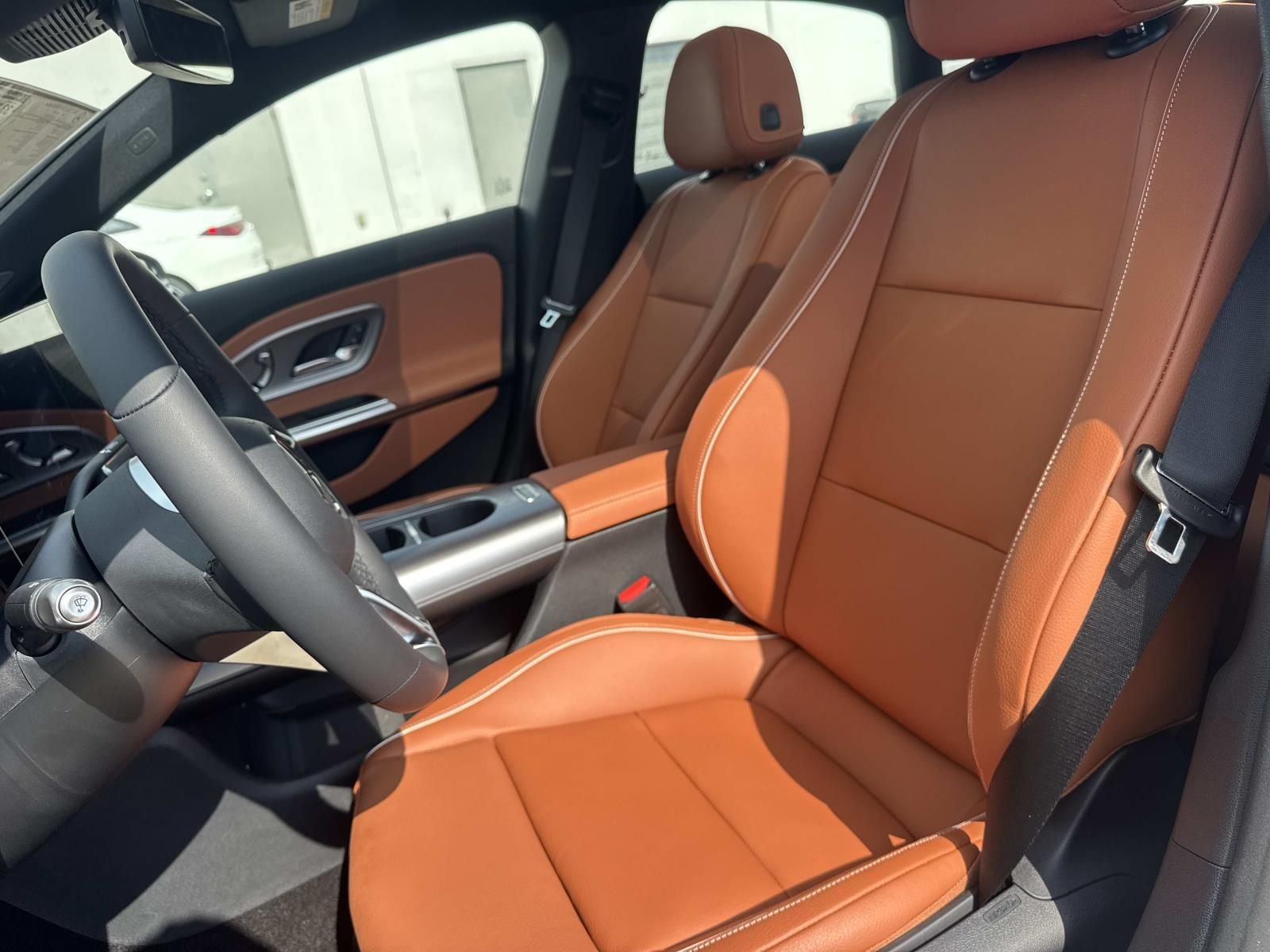New 2027 Silver Mercedes-Benz CLA 220 image 9