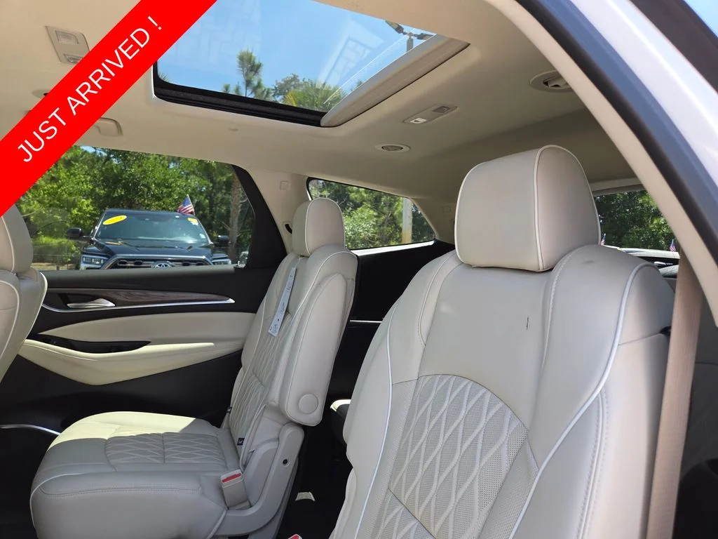 Used 2023 White Buick Avenir image 23