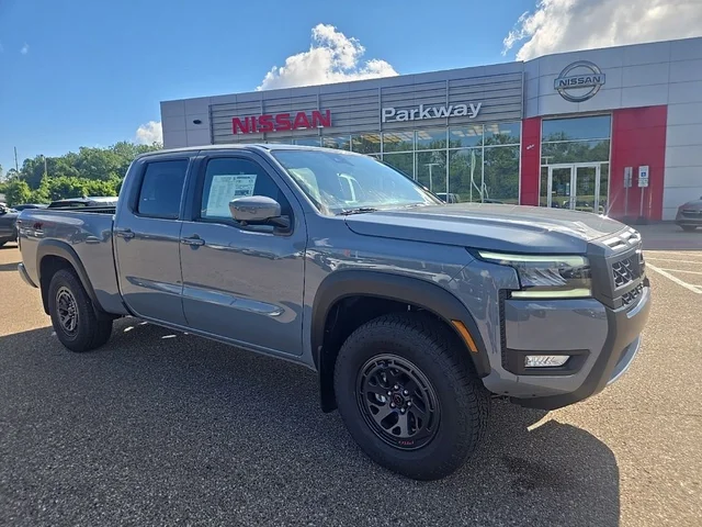 2026 Nissan Frontier PRO-4X