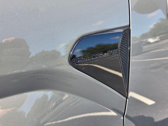 New 2027 Gray Hyundai SEL FWD image 16