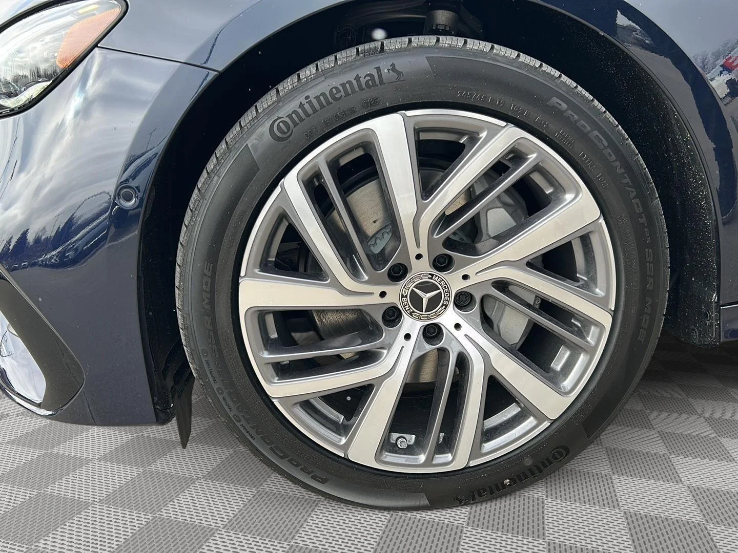 New 2026 Nautical Blue Metallic Mercedes-Benz E 350 image 9
