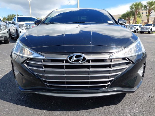 Used 2020 Phantom Black Hyundai Value Edition image 9