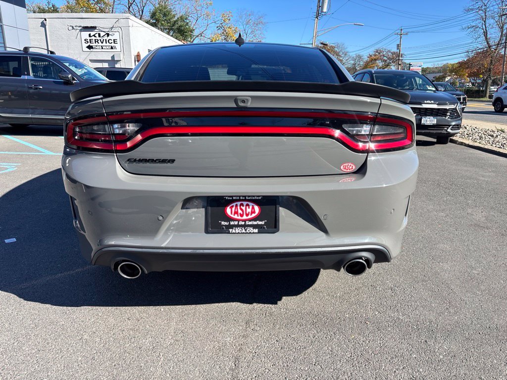 Used 2017 Gray Dodge R/T image 5