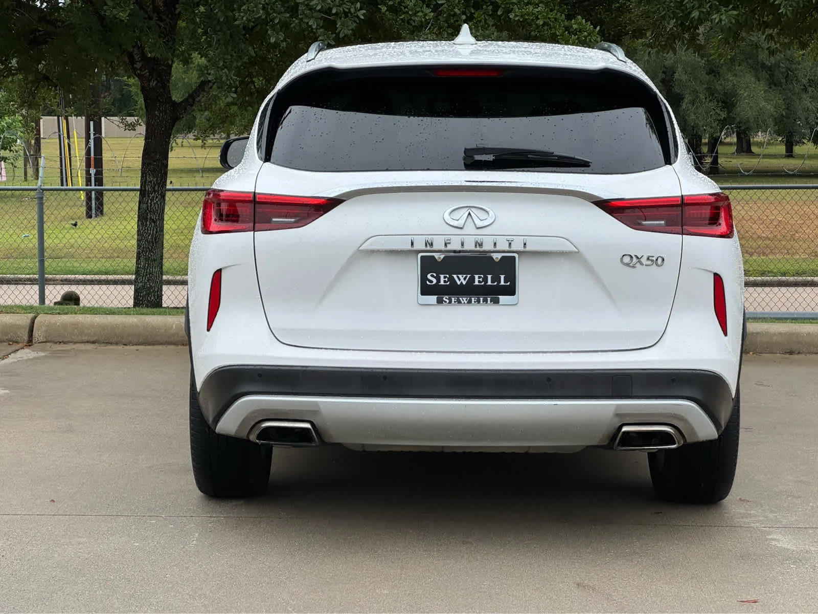 Certified Used 2019 Lunar White INFINITI ESSENTIAL image 7