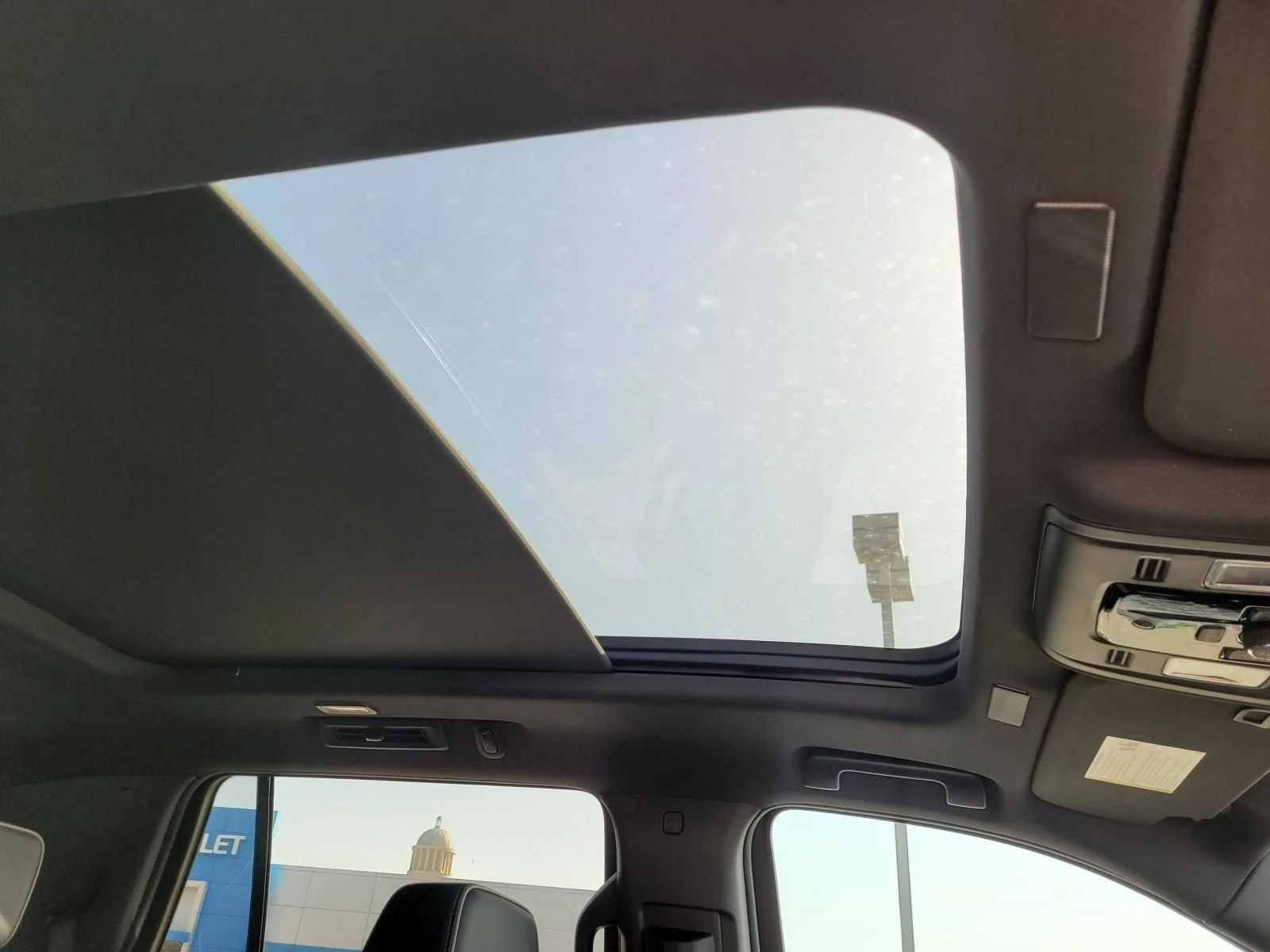 2026 Chevrolet Tahoe Premier - Photo 7