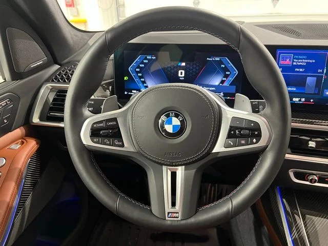 Used 2025 Gray BMW M60i image 13