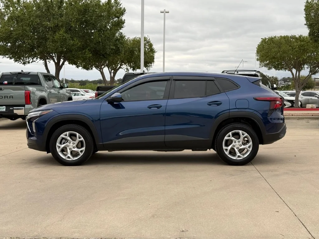 Used 2024 Chevrolet Trax LS with VIN KL77LFE21RC052619 for sale in Bastrop, TX