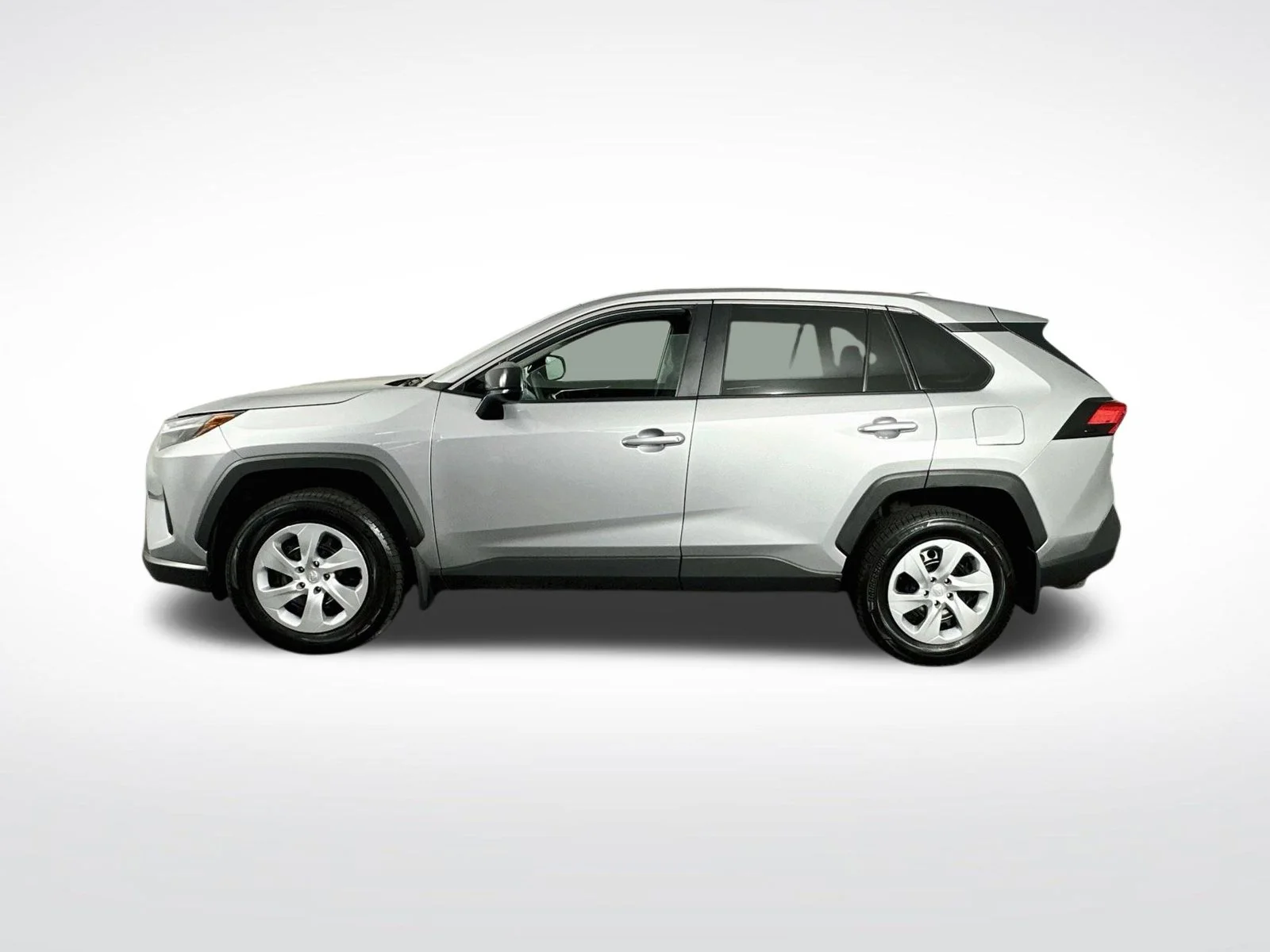 Used 2025 Silver Sky Metallic Toyota LE image 5