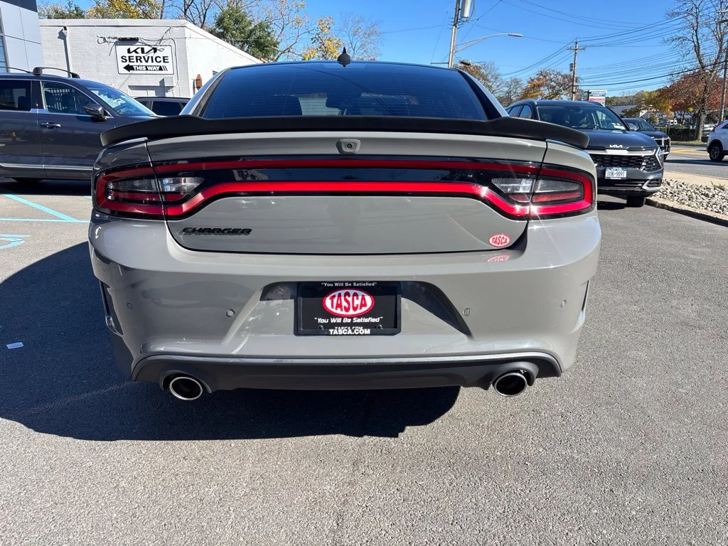 Used 2017 Gray Dodge R/T image 5