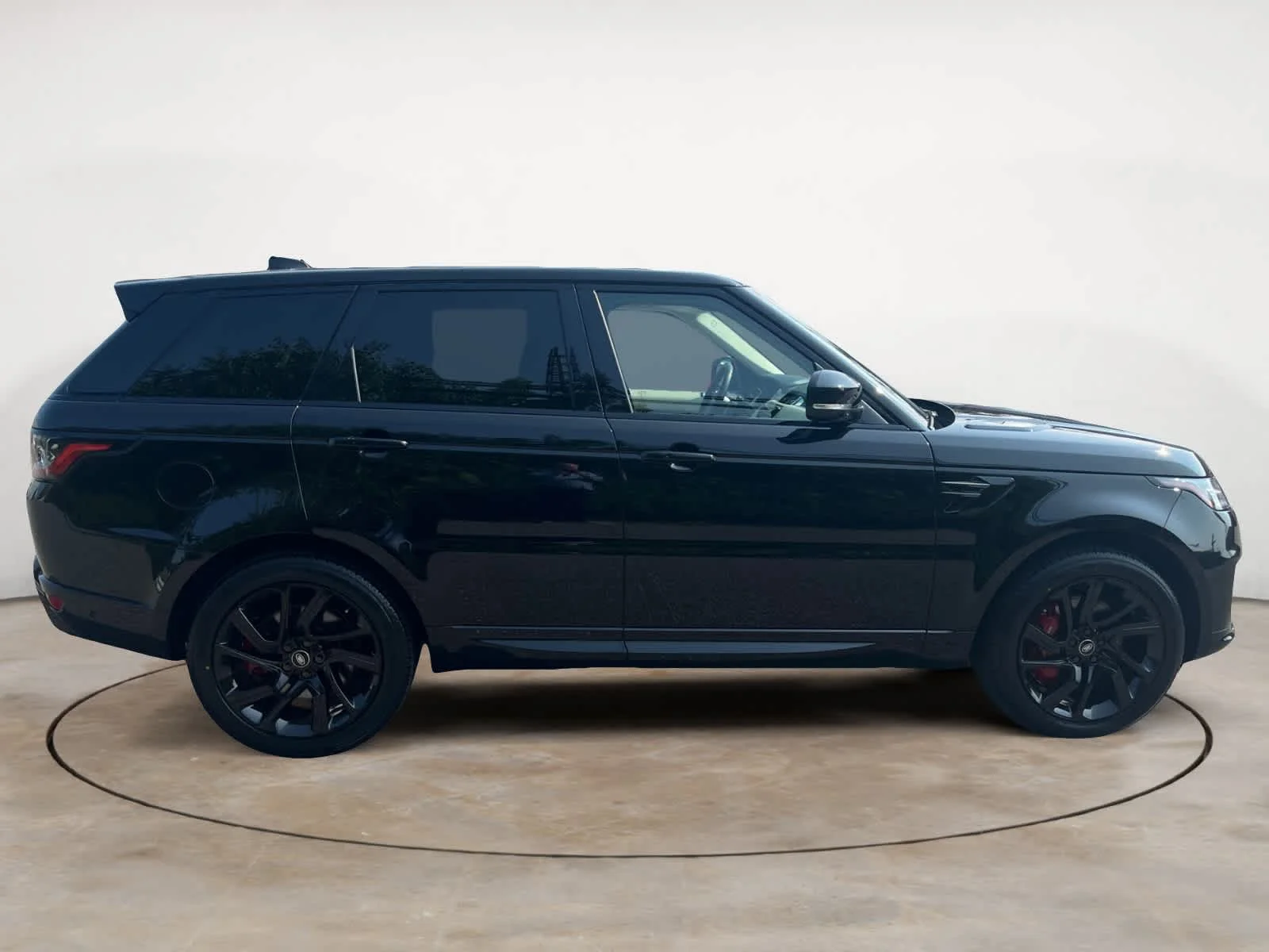 Certified Used 2022 Santorini Black Metallic Land Rover HSE Dynamic image 6