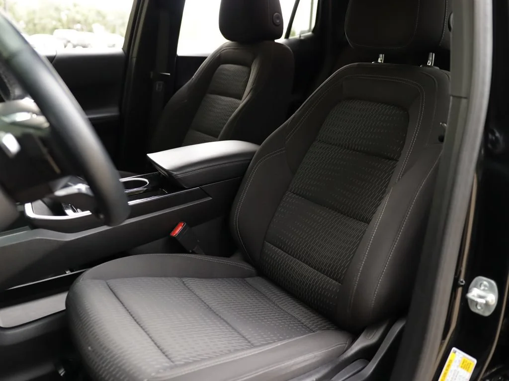 2025 Chevrolet Equinox LT - Photo 22