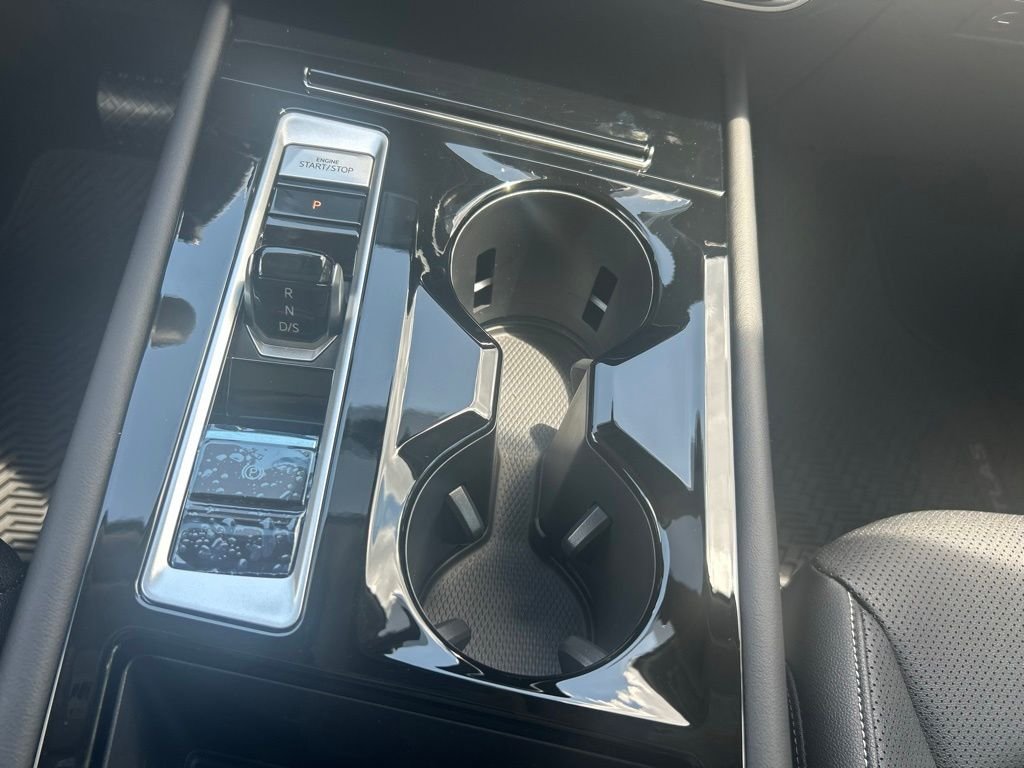 New 2026 Green Volkswagen 2.0T SE w/Technology image 57