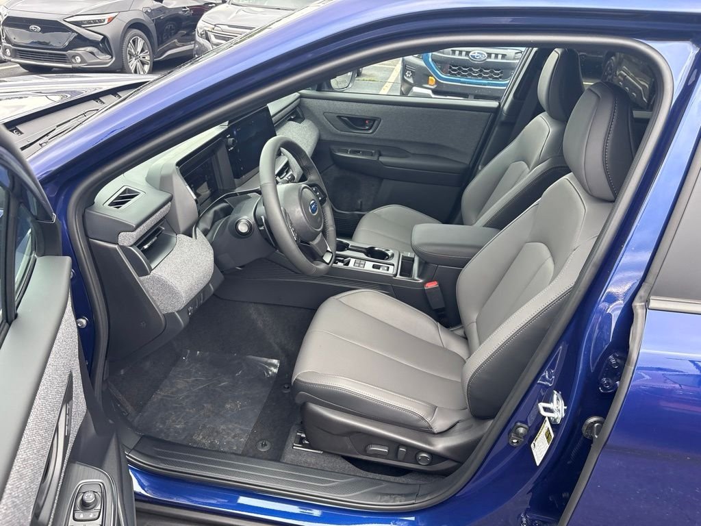 New 2026 SAPPHIRE BLUE PEARL Subaru Limited image 9