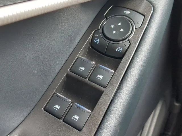 New 2026 Carbonized Gray Metallic Ford ST-Line image 28